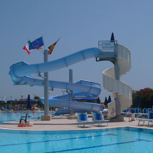 Scivolo girevole - TOBOGA - TECNOPISCINE INTERNATIONAL - per parco acquatico