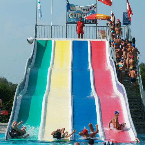 Scivolo dritto - MULTISLIDE FOAM - TECNOPISCINE INTERNATIONAL - per parco acquatico / multiplo
