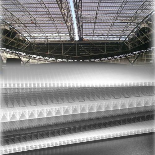 Lastra in policarbonato alveolare - MACROLUX® MULTIWALL  - Stabilit Suisse - piana / per coperture / con pannelli con protezione UV