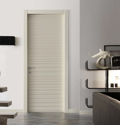 Porta da interno - CODICE - CIPRIANI SERRAMENTI - in legno massiccio / in MDF / battente
