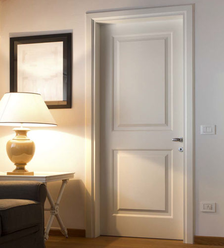 Porta da interno - 700 COLOR - CIPRIANI SERRAMENTI - in legno massiccio / in MDF / battente