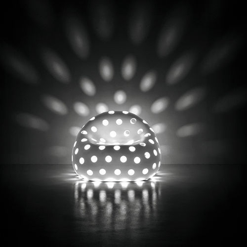 Poltrona design originale - AIRBALL - PLUSt COLLECTION - in tessuto / in polietilene / luminosa