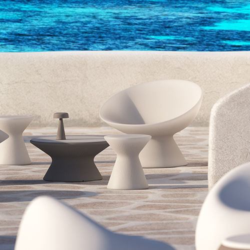 Sgabello contemporaneo - fade low - PLUSt COLLECTION - in polietilene / con base centrale / luminoso