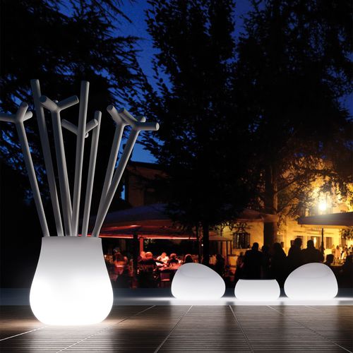 Vaso da giardino in polietilene - DROP - PLUSt COLLECTION - conico / luminoso / di Emmanuel Babled