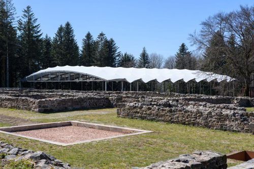 Tensostruttura su ossatura metallica - SAINT-LEGER-SOUS-BEUVRAY - SMC2 - per copertura / per spazi pubblici