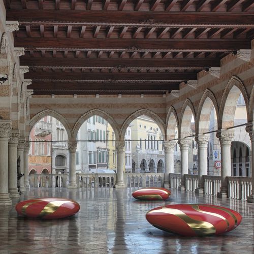 Panca per spazi pubblici contemporanea - MONOLIGHT - METALCO - in calcestruzzo ad alte prestazioni / senza schienale / senza braccioli