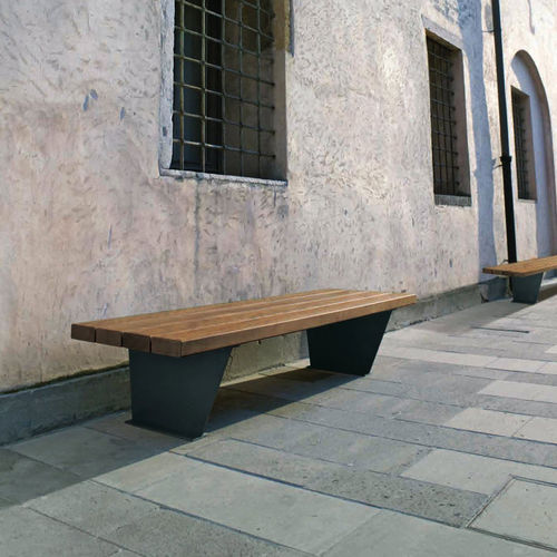 Panca per spazi pubblici contemporanea - CAMPUS - METALCO - in acciaio COR-TEN® / in acciaio verniciato / in legno di latifoglie