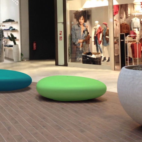 Panca per spazi pubblici design organico - STONE VR - METALCO - in fibra di vetro / con schienale / senza braccioli