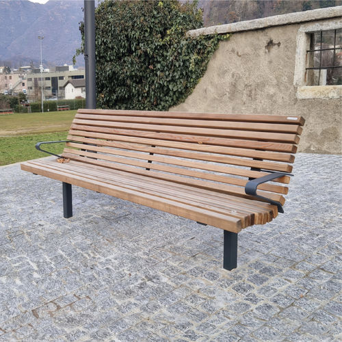 Panca per spazi pubblici contemporanea - MEYRIN - METALCO - in acciaio verniciato / in legno / con schienale