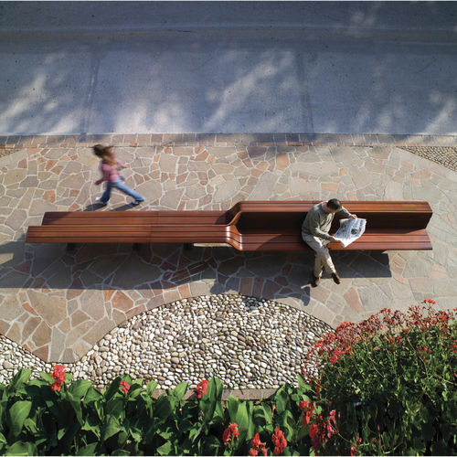 Panca per spazi pubblici contemporanea - SEDIS - METALCO - in alluminio verniciato / in legno esotico / con schienale