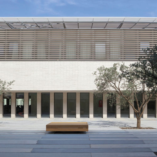 Panca per spazi pubblici contemporanea - HARRIS ISOLA - METALCO - in WPC / in acciaio COR-TEN® / in acciaio verniciato
