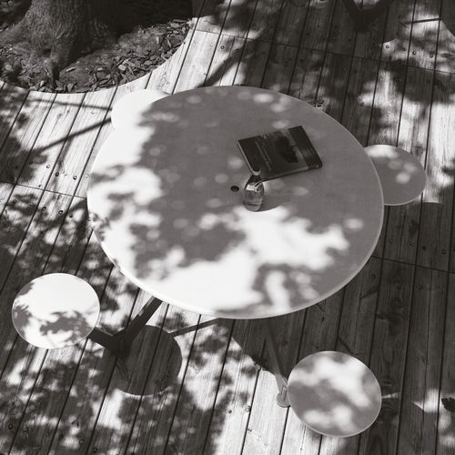 Tavolo da picnic contemporaneo - AIR – CIRCLE - METALCO - in acciaio verniciato / in HPL / con supporto in acciaio