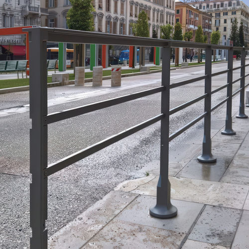 Barriera di protezione - TRANSEO - METALCO - fissa / in ghisa di alluminio / urbana