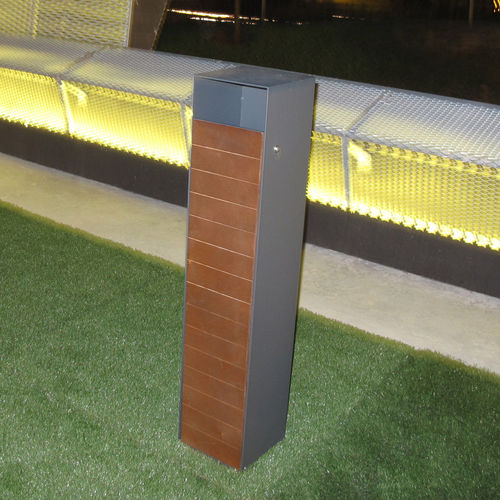 Portarifiuti pubblico - TOWER - LAB23 - in acciaio galvanizzato / in legno / con coperchio