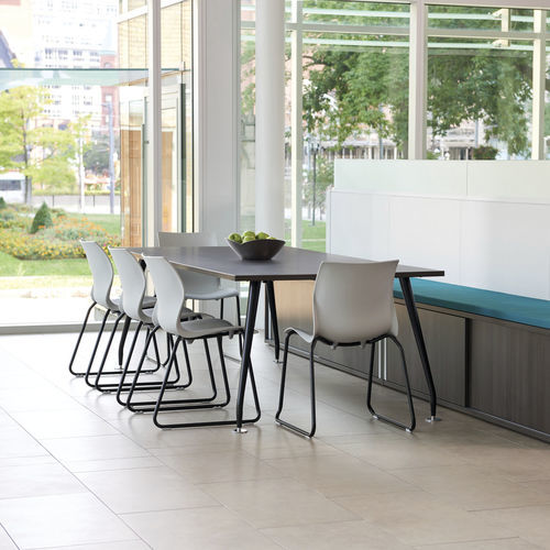 Sedia visitatore contemporanea - NAMI - Teknion - da interno / in cromo / con supporto in metallo