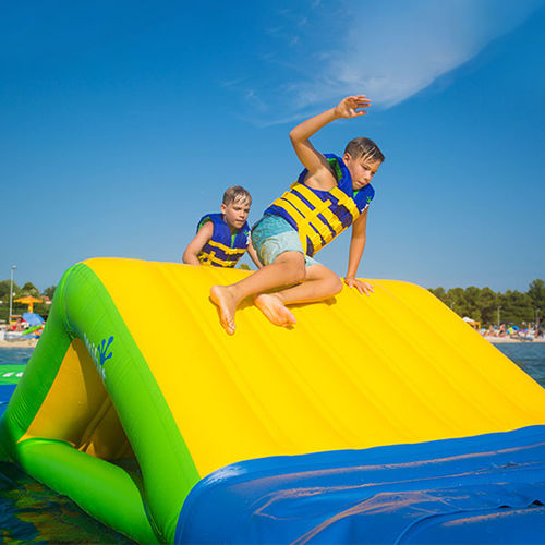 Gioco gonfiabile per piscina pubblica - SLIDE - Wibit Sports