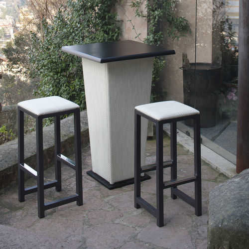 Sgabello da bar contemporaneo - QUADRO - Antiga Primo-Secondo & C. - in tessuto / con supporto in alluminio / con 4 gambe