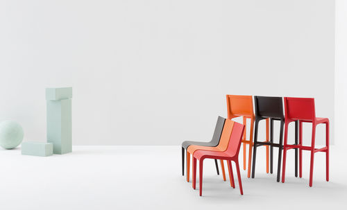 Sedia alta contemporanea - FOGLIA - Billiani - da interno / in rovere / in legno laccato