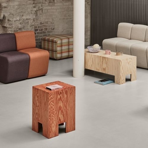 Sgabello contemporaneo - PLYBORD - Blå Station - in legno compensato / in pino / con supporto in legno laccato