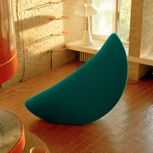 Poltrona design originale - Clo - Campeggi - in tessuto / con poggiapiedi / con rivestimento rimovibile