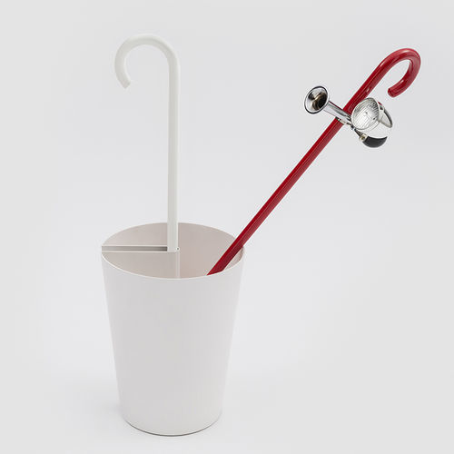 Portaombrello in metallo verniciato - BINCAN - Danese - in plastica ABS / di Naoto Fukasawa