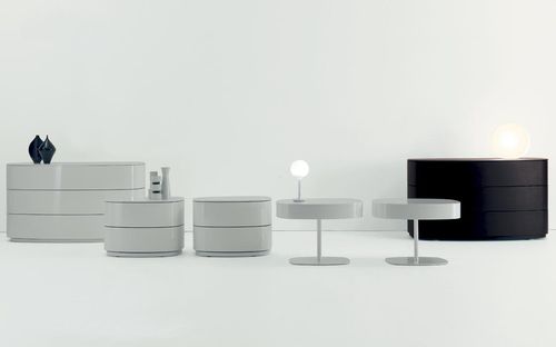 Comodino contemporaneo - ATOLLO - Fimes dei Longoni di Longoni G.& C. - in legno laccato / ovale / per uso residenziale
