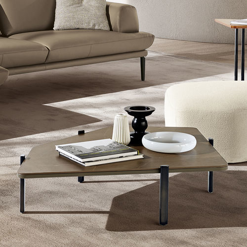 Tavolino basso contemporaneo - Muzzle - maxdivani - in legno / in ceramica / con supporto in metallo