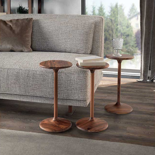 Tavolo d'appoggio contemporaneo - HENRY - Pacini & Cappellini - in noce / in frassino / con supporto in legno massiccio