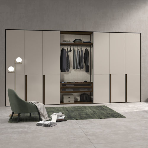 Armadio con fissaggio a muro - VITALYTY CUTTING - ColombiniCasa - contemporaneo / in legno laccato opaco / con ante battenti