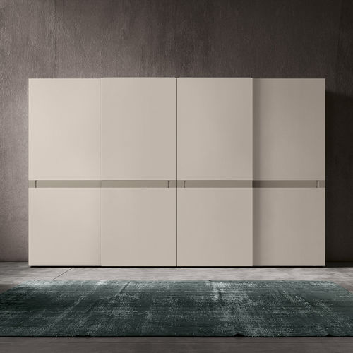 Armadio contemporaneo - VITALYTY ACTION  - ColombiniCasa - in legno laccato / a porte scorrevoli / per uso contract