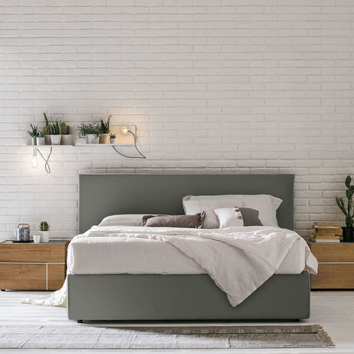 Letto matrimoniale - ZENO - TOMASELLA INDUSTRIA MOBILI - contemporaneo / imbottito / con testiera