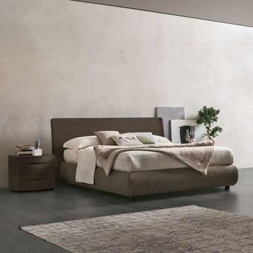 Letto matrimoniale - PRADO - TOMASELLA INDUSTRIA MOBILI - contemporaneo / imbottito / con testiera