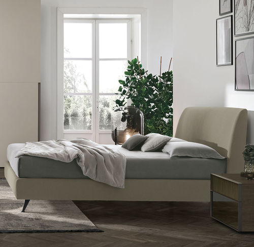 Letto matrimoniale - Dalia - TOMASELLA INDUSTRIA MOBILI - contemporaneo / imbottito / con testiera