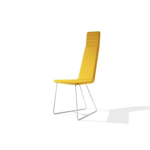 Sedia visitatore contemporanea - LA FLACA - Concepta - da interno / in tessuto / in faggio