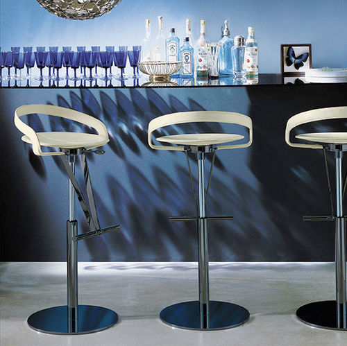 Sgabello contemporaneo - CAYMAN BAR BT - fasem - in pelle / con supporto in acciaio / con base centrale