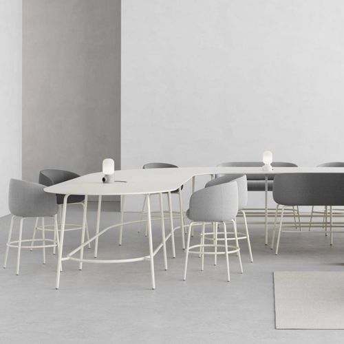 Tavolo alto contemporaneo - NEST SYSTEM - + HALLE - in laminato / con supporto in acciaio termolaccato / ovale