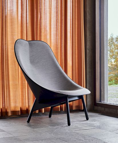 Chauffeuse classica - UCHIWA - Hay a/s - in pelle / in plastica / in rovere