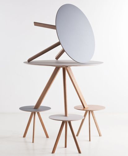 Tavolo contemporaneo - CPH20 - Hay a/s - in rovere / in linoleum / rotondo