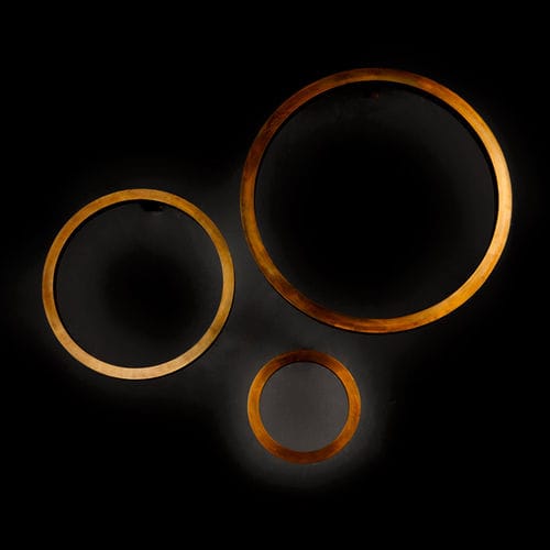 Applique contemporanea - RING - Henge - da interno / in ottone / tonda