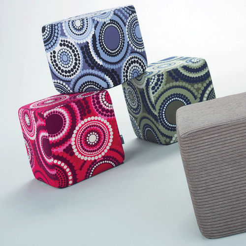 Pouf contemporaneo - CUBE - I.T.F. DESIGN SRL - in ecopelle / quadrato / con rivestimento rimovibile