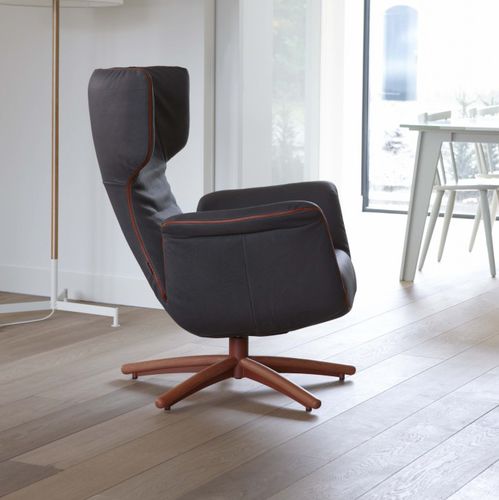 Poltrona contemporanea - FIRST CLASS - Label Produkties bv - in pelle / in tessuto / con poggiapiedi