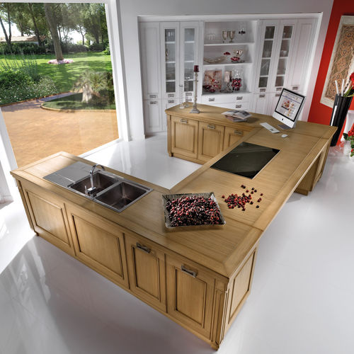 Cucina classica - LE BLANCHE - Mobili Busatto - in legno laccato / a U / con impugnature