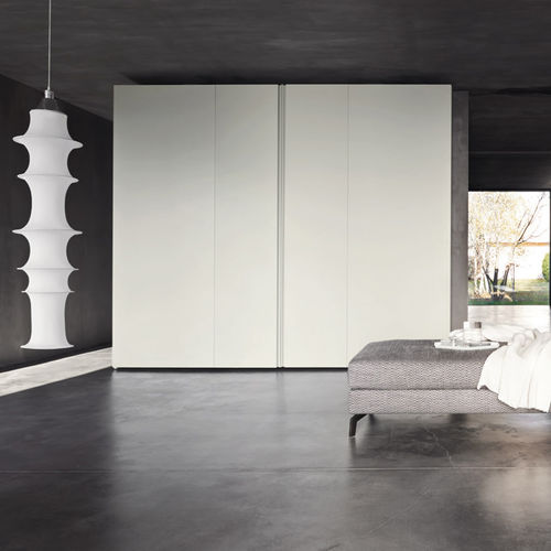 Armadio contemporaneo - SINTESI - SANGIACOMO - impiallacciato in legno / in legno laccato opaco / in vetro laccato