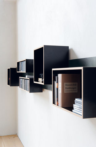Libreria a muro - MAGNETIQUE - Moormann Nils Holger - design originale / in legno / nera