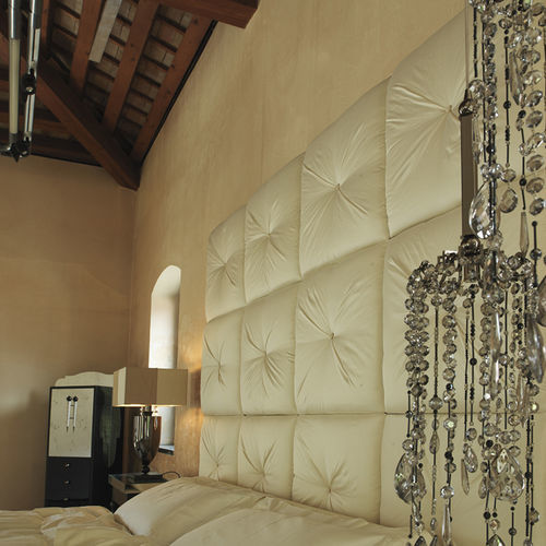 Testiera per letto matrimoniale - CAPITONNE - Scandal Home Couture - contemporanea / in seta / beige