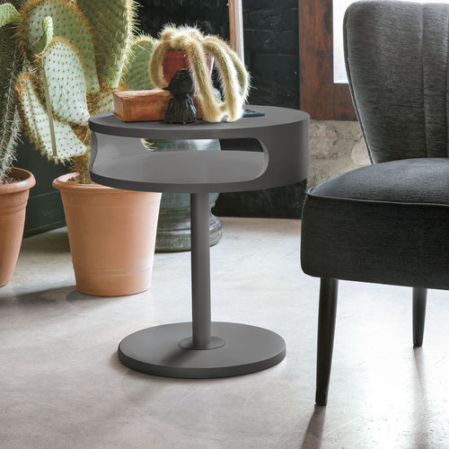 Tavolo d'appoggio contemporaneo - TAPAO - Target Point - in MDF laccato / con supporto in metallo cromato / rotondo