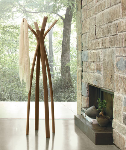 Appendiabiti da terra - APP - Target Point - contemporaneo / in metallo / in legno