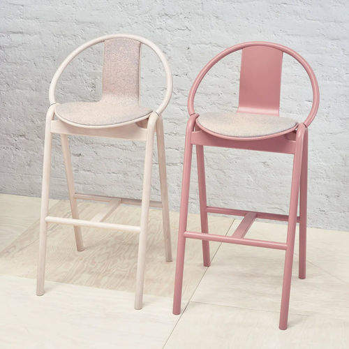 Sedia alta contemporanea - Again - TON a.s. - da interno / in tessuto / con supporto in faggio