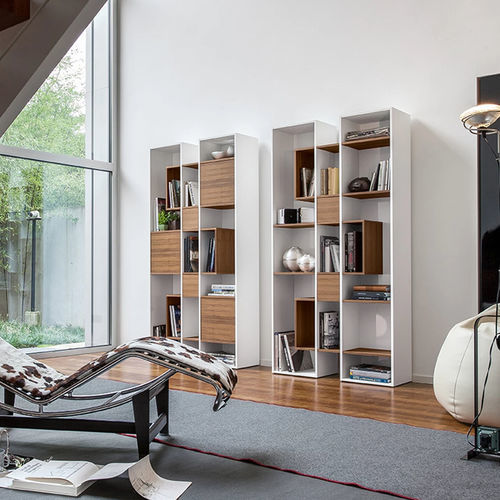 Libreria contemporanea - ABACO - Tonin Casa - contract / in legno laccato / Made in Italy