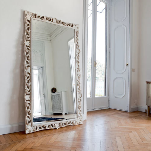 Specchio da terra - AGRIP - Tonin Casa - classico / rettangolare / in legno laccato